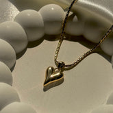 Bellia Petite Heart Charm Necklace – Minimal Gold Love Pendant