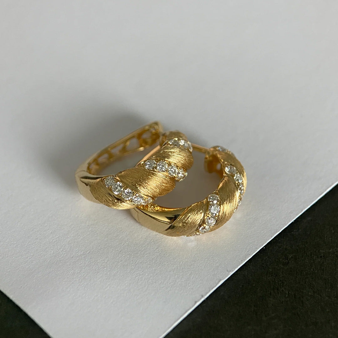 Bellia Twisted Zircon Hoop Earrings