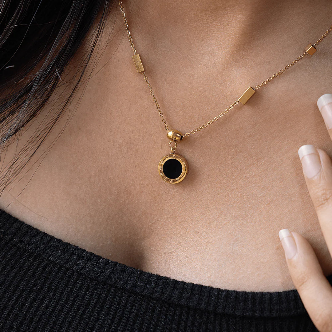 Bellia Noir Chain Drop Earrings – Minimal Black & Gold Statement Earrings