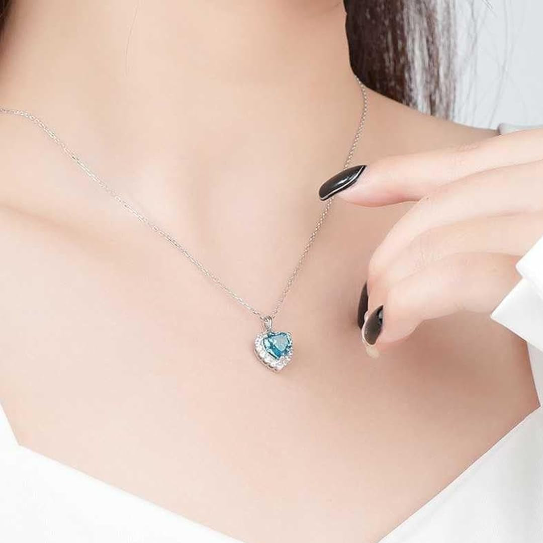 Bellia Mint Heart Halo Pendant Necklace – Silver Crystal Love Necklace