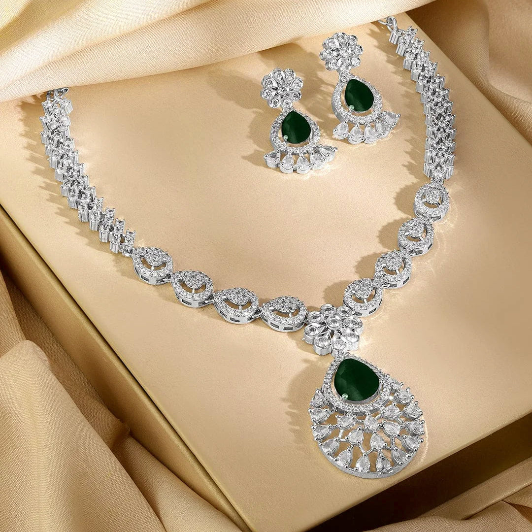 Bellia Emerald Luxe Crystal Necklace Set